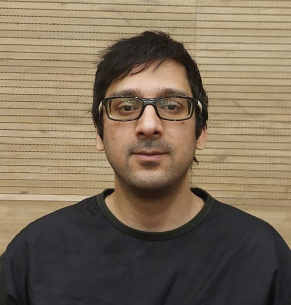ARASH AFROOZIAN